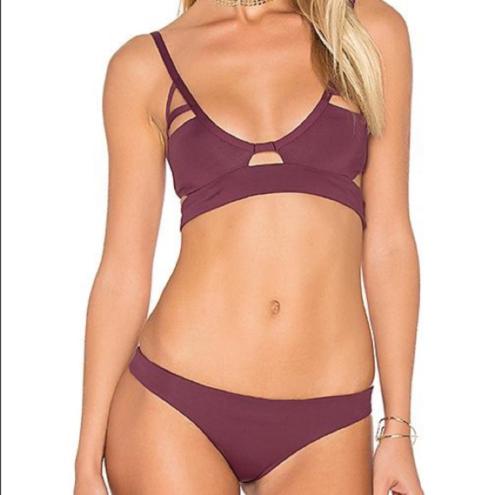 Tavik wine bikini